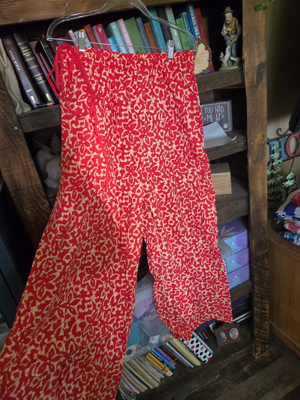 Wide Leg Printed Pants in Red and Cream